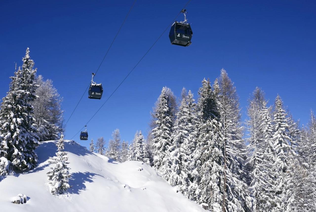 Hotel Sowell Family La Lauziere La Plagne Exteriér fotografie